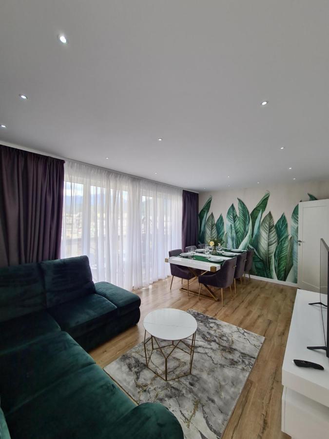 Luxury 2 Bedroom Appartamento Braşov