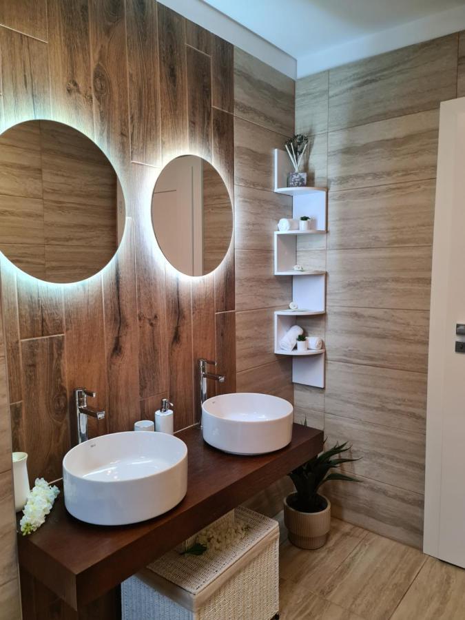 Appartamento Luxury 2 Bedroom Braşov