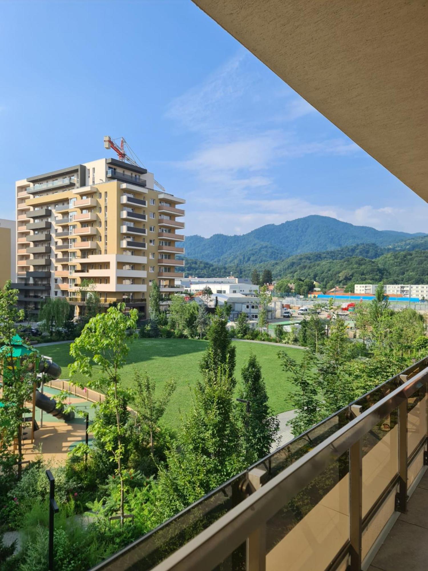 Luxury 2 Bedroom Appartamento Braşov